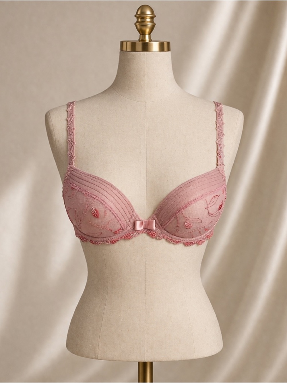 Barbara Paris Mauve Pink Padded Lace Bra With Floral‎ Embroidery & Bow 32A NWT